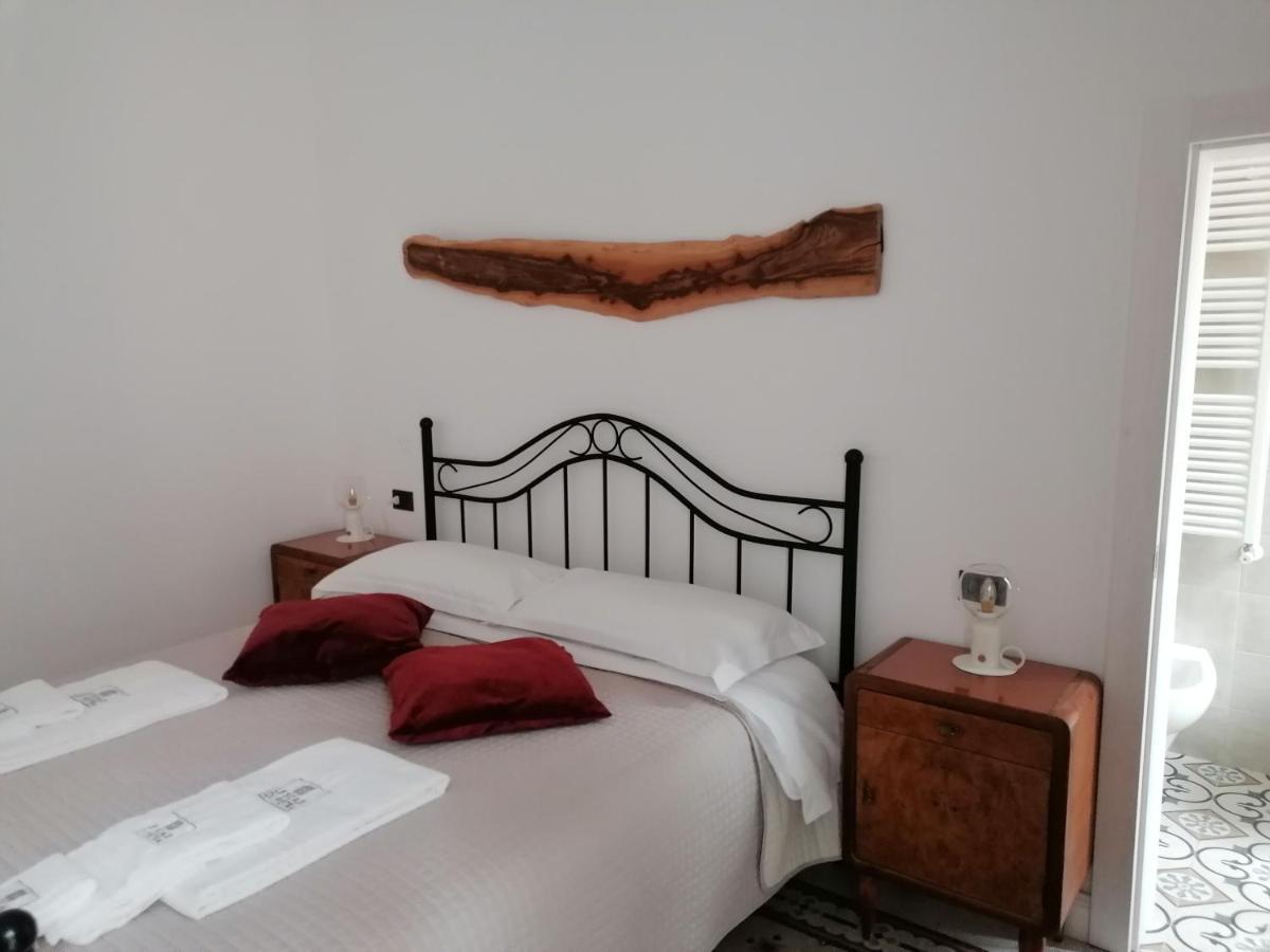 Le Scale Di Pietra Bed & Breakfast Conversano Luaran gambar
