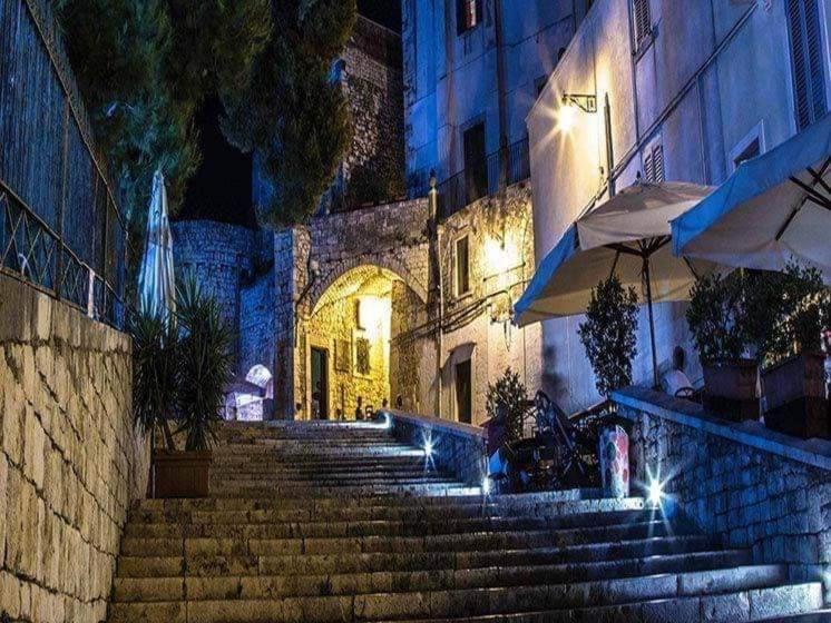 Le Scale Di Pietra Bed & Breakfast Conversano Luaran gambar