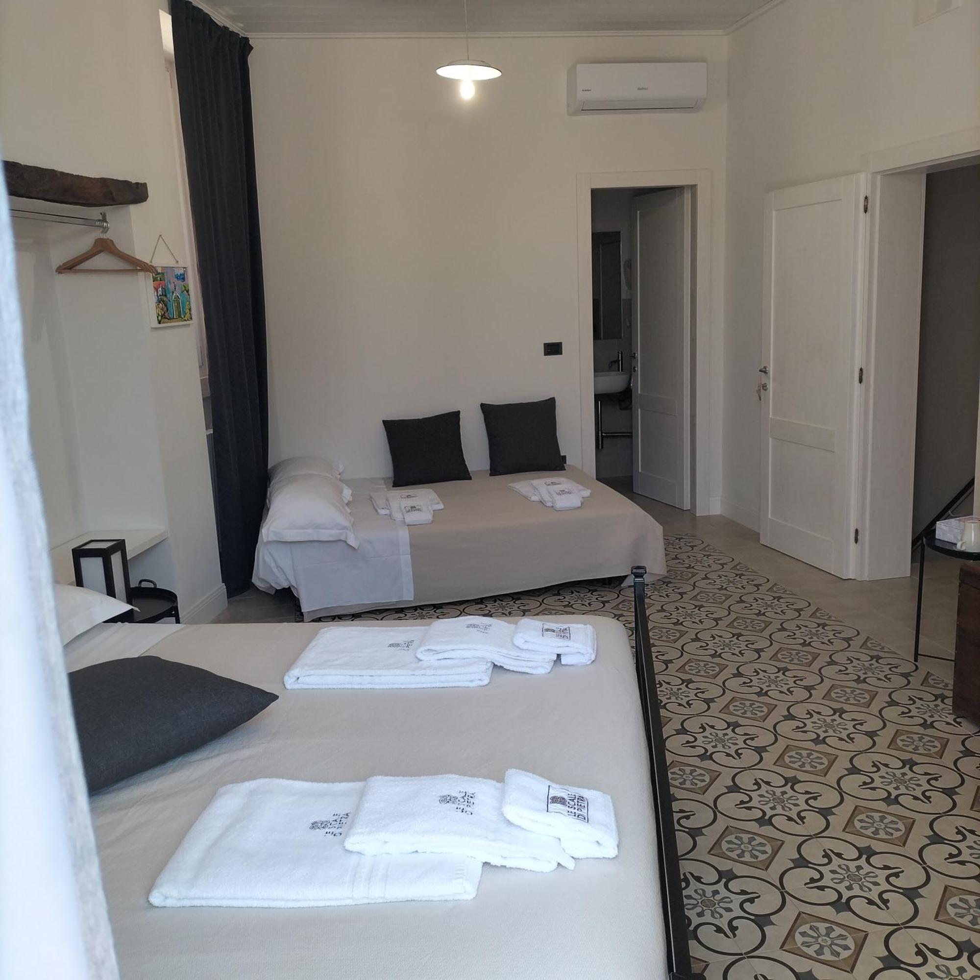 Le Scale Di Pietra Bed & Breakfast Conversano Luaran gambar
